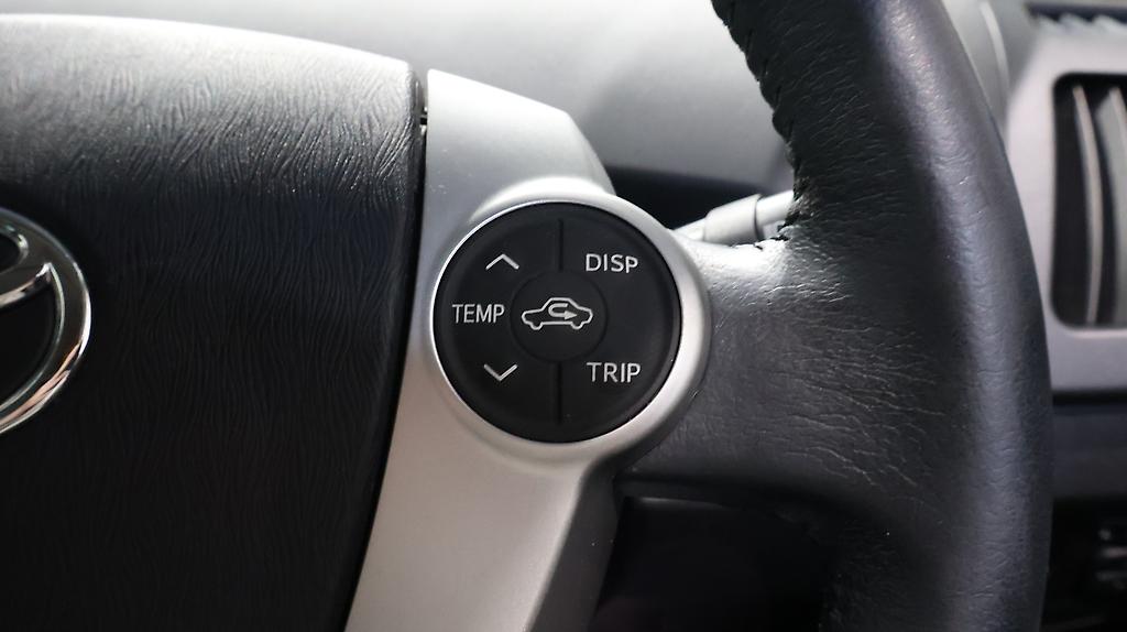 2012 Toyota Prius Hybrid L-Package image 358406