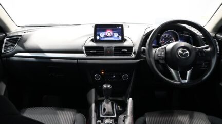 2014 Mazda Axela Sports 20S Touring image 360457
