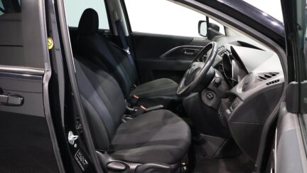 2013 Mazda Premacy 20C Skyactiv image 359472