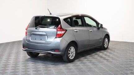 2017 Nissan Note e-Power X image 358867