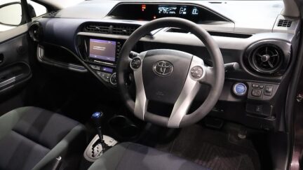 2015 Toyota Aqua S MODEL + PUSH BUTTON START + REVERSING CAMERA image 361841