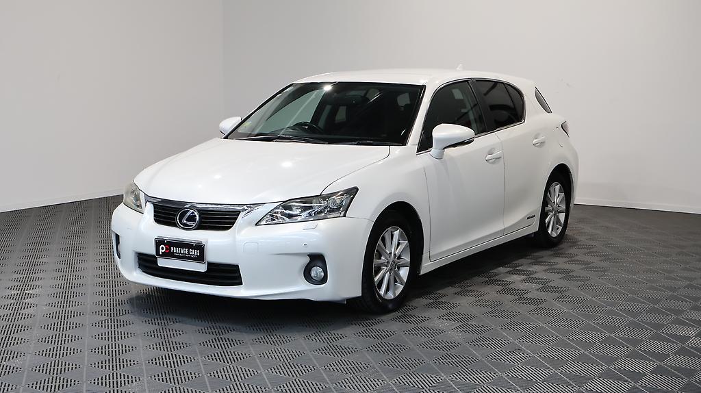 2012 Lexus CT 200h Version C image 361921