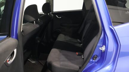 2012 Honda Fit Hybrid XH Selection image 361207