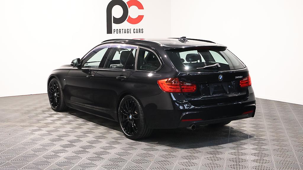 2013 BMW 320i Touring M Sports image 361855