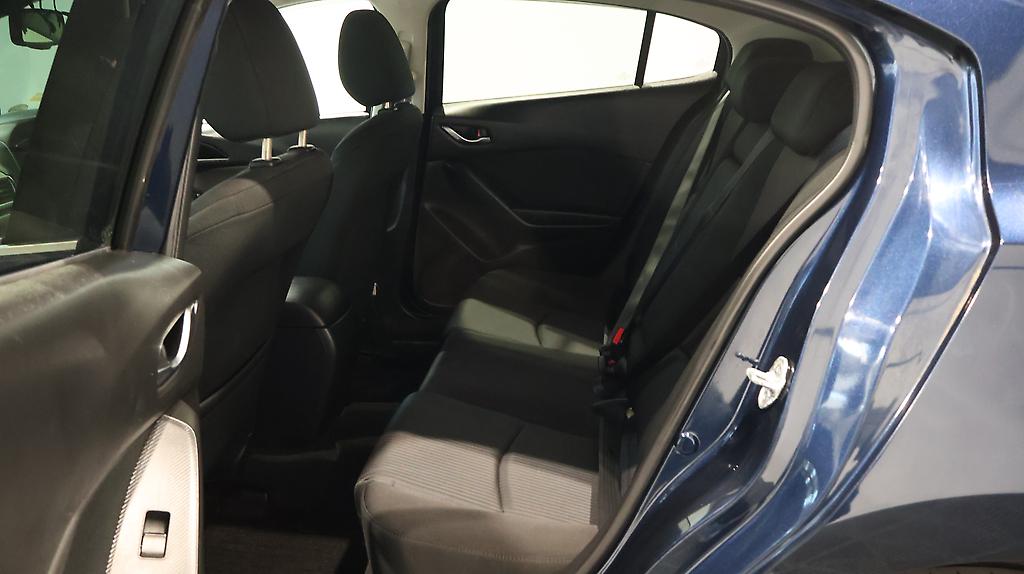 2014 Mazda Axela Sports 20S Touring image 361251