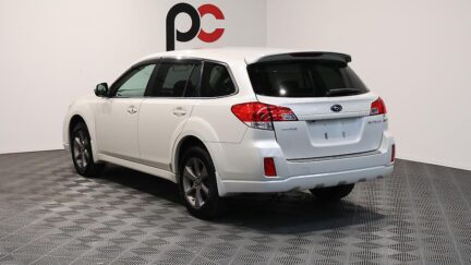 2013 Subaru Outback 2.5i B-Sport Eyesight AWD image 360362