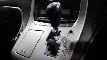 2012 Toyota Alphard 240S image 358696