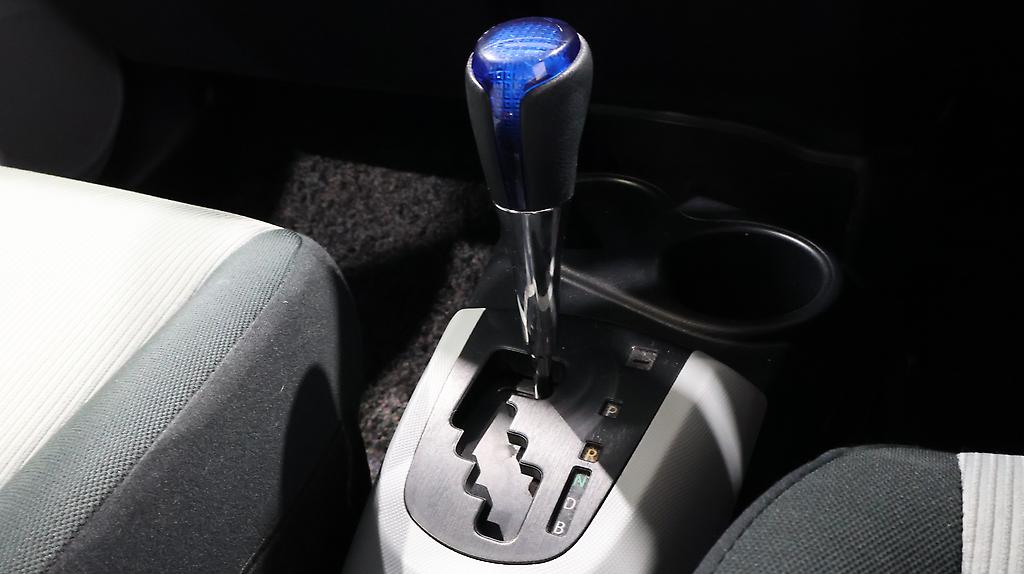 2013 Toyota Aqua S Model, Push Start, Reverse Camera image 358279