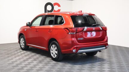 2015 Mitsubishi Outlander Phev image 360760