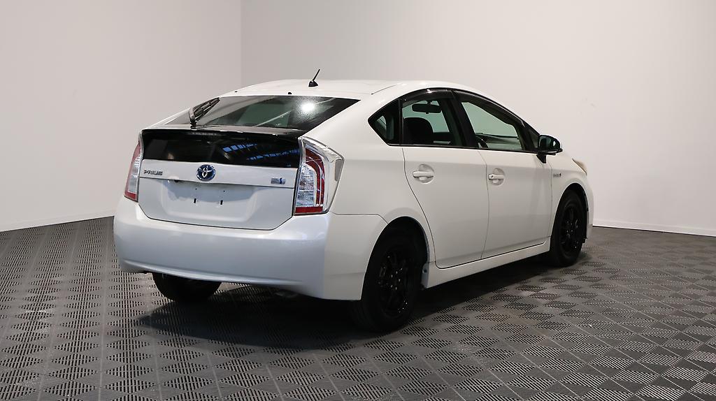 2013 Toyota Prius S MODEL + PUSH START + REVERSE CAMERA image 359817