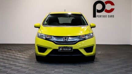 2013 Honda Fit Hybrid F-Package image 358527