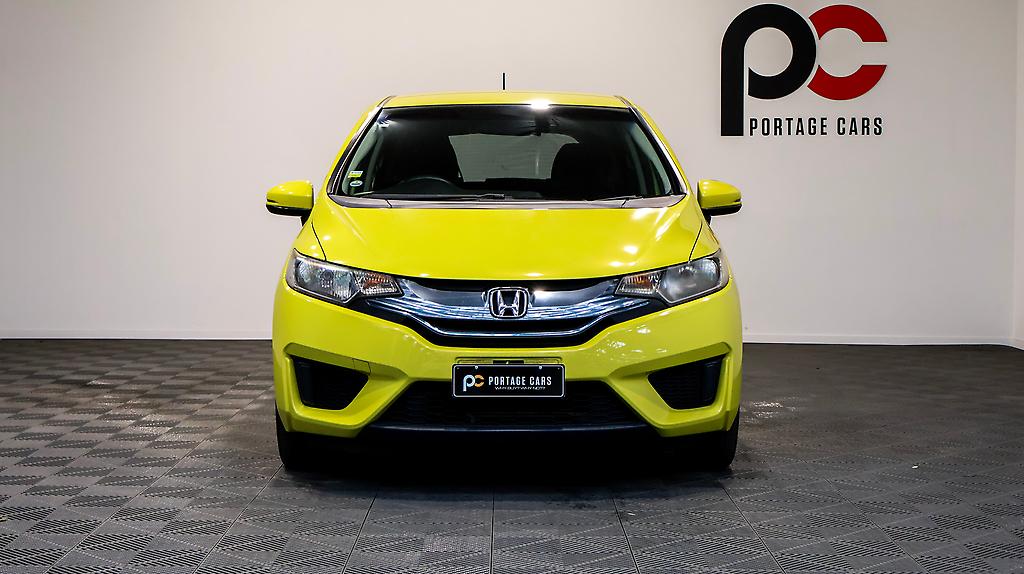 2013 Honda Fit Hybrid F-Package image 358527