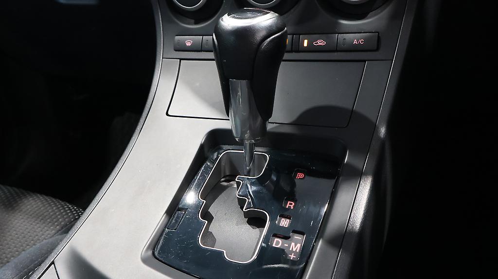 2013 Mazda Axela Sports 20S Skyactiv image 358922