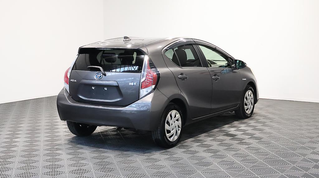 2015 Toyota Aqua S MODEL, PUSH START, BLUETOOTH image 359399