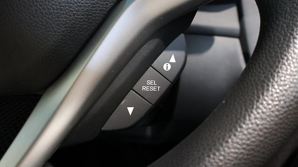 2013 Honda Fit Hybrid F-Package image 358546