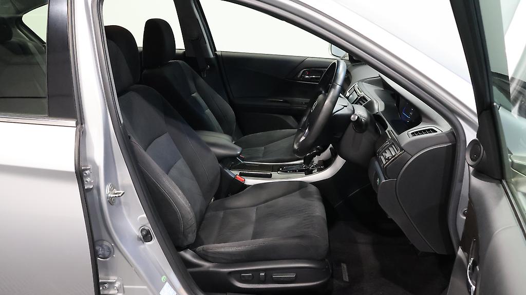 2014 Honda Accord Hybrid LX image 358296