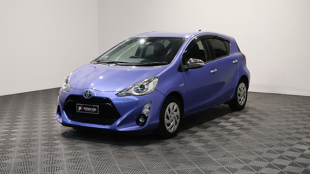 2016 Toyota Aqua G Model, Push Start, Reverse Camera image 360403