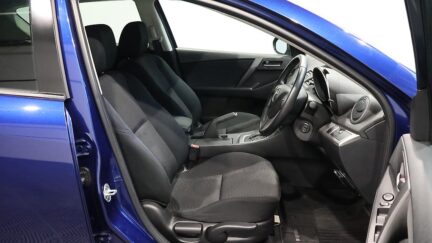 2012 Mazda Axela Sports 15S **Low KMS** image 358253