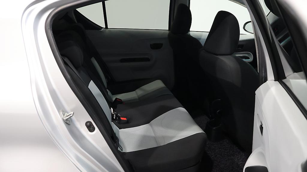 2013 Toyota Aqua image 359536