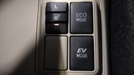 2012 Toyota Aqua G Model + Push Button Start image 359955