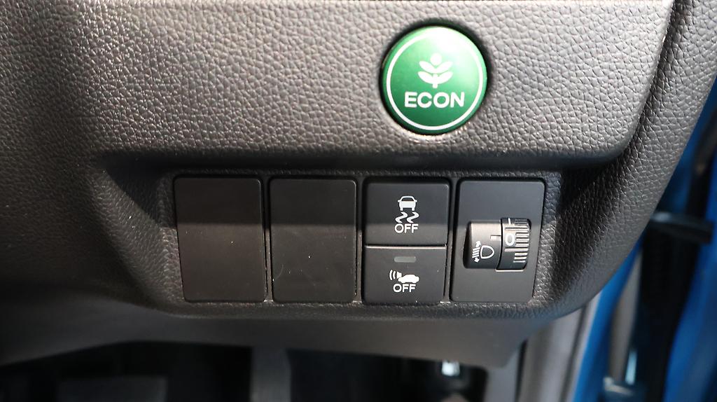 2013 Honda Fit Hybrid F-Package image 359715