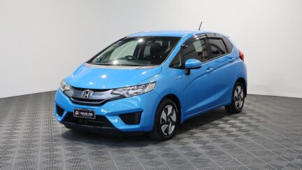 2013 Honda Fit Hybrid F-Package image 359700