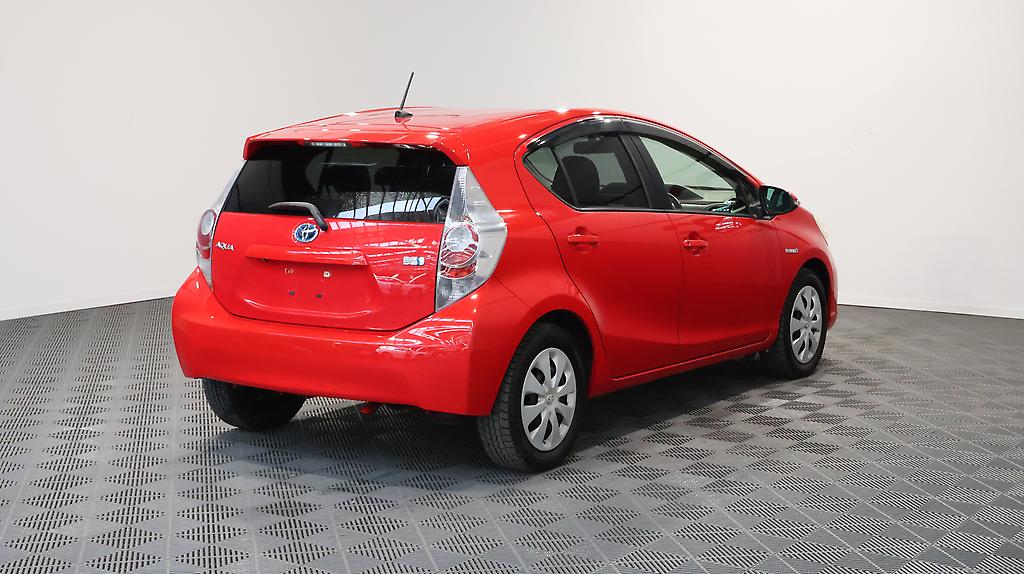2012 Toyota Aqua G Model + Push Button Start image 359943