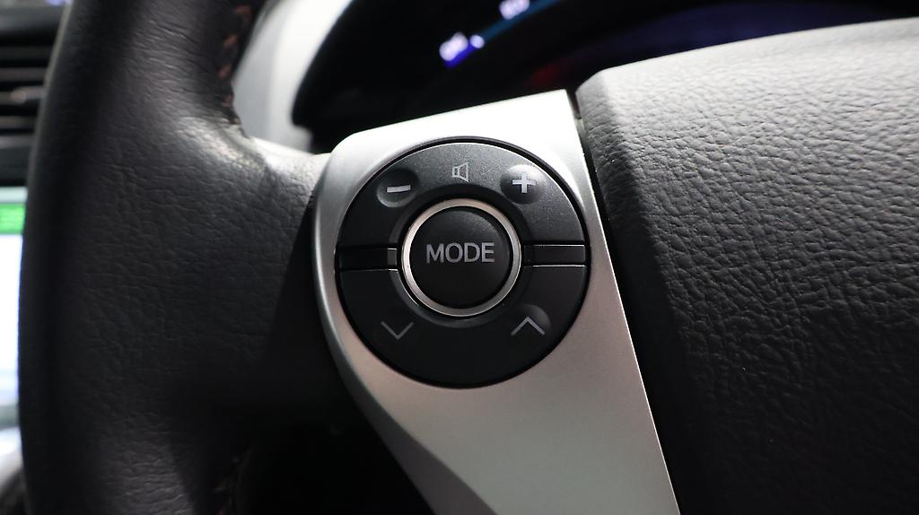 2013 Toyota Sai S Model, Push Start, Reverse Camera image 358590