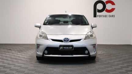 2012 Toyota Prius S Model + Push Button Start image 361655