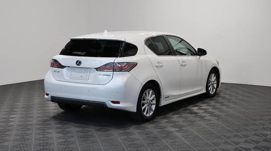 2012 Lexus CT 200h Version C image 359861