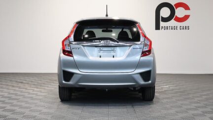 2013 Honda Fit Hybrid L-Package **Low KMs** image 358432