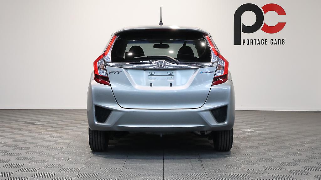 2013 Honda Fit Hybrid L-Package **Low KMs** image 358432