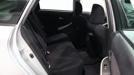 2014 Toyota Prius REVERSE CAMERA + STEERING WHEEL CONTROLS image 359889
