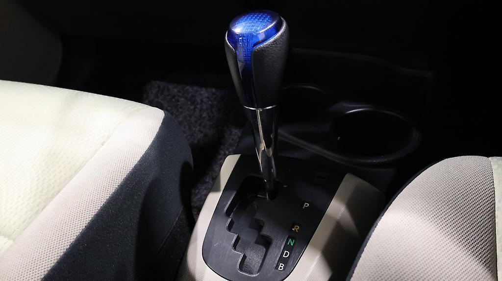 2012 Toyota Aqua S MODEL + PUSH BUTTON START + REVERSING CAMERA image 361912