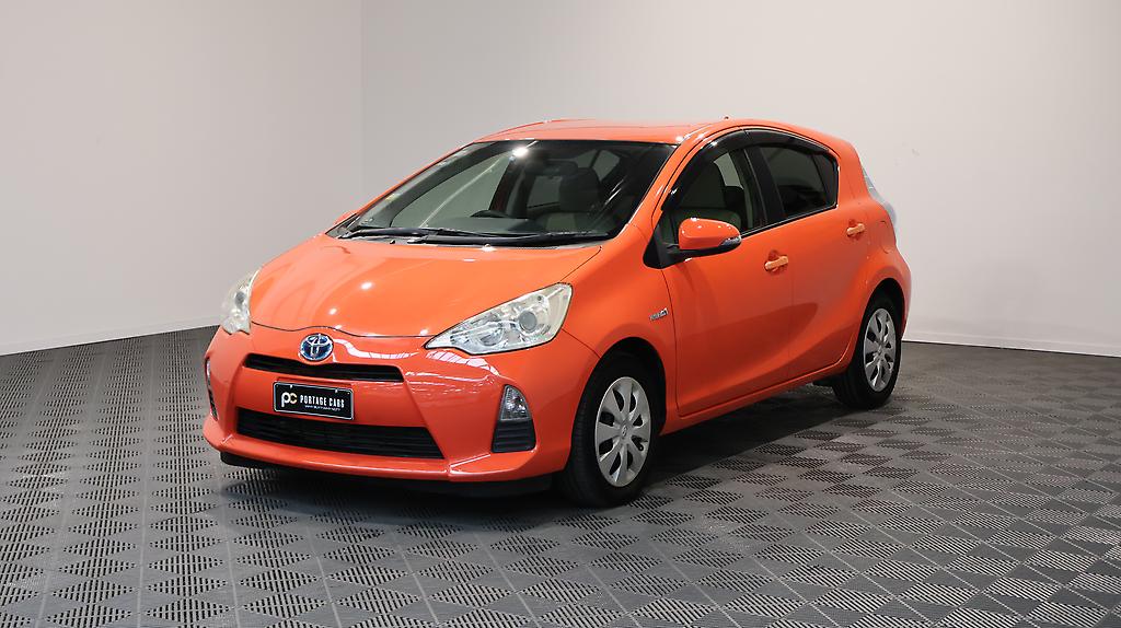 2013 Toyota Aqua S MODEL + PUSH BUTTON START image 360605