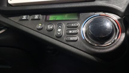 2013 Toyota Aqua G Black Soft Leather image 358564