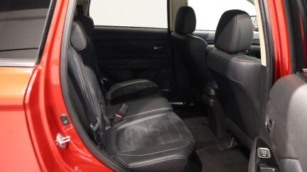 2015 Mitsubishi Outlander Phev image 360766