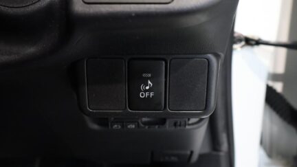 2014 Toyota Aqua REVERSE CAMERA + BLUETOOTH image 361088
