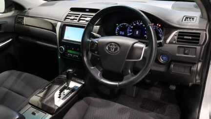 2012 Toyota Camry Hybrid G Package image 358987