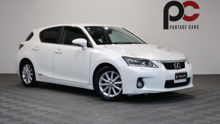2012 Lexus CT 200h Version C image 361919