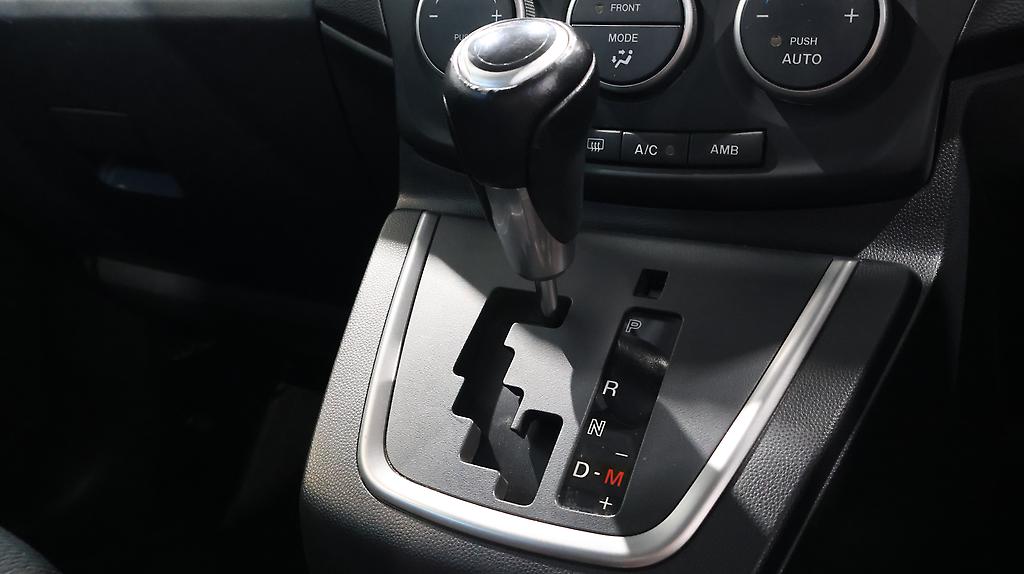 2013 Mazda Premacy 20C Skyactiv image 359478
