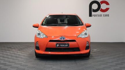 2013 Toyota Aqua Reverse Camera / Push Start / Alloys image 358353