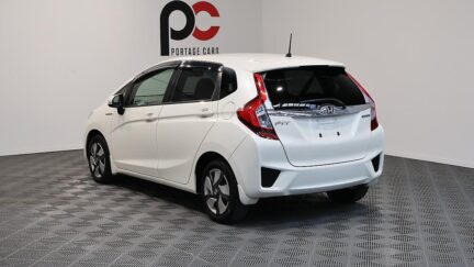 2014 Honda Fit Hybrid F-Package image 360074