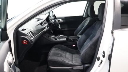 2012 Lexus CT 200h Version C image 361926