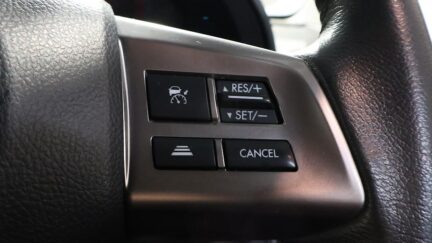 2014 Subaru XV 2.0i-L Eyesight AWD image 360002