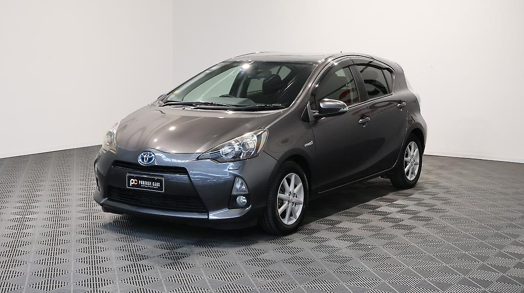 2013 Toyota Aqua Hybrid G Model image 359241