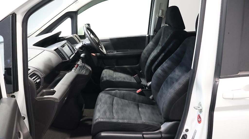 2012 Honda Step Wagon WGN G E-Selection image 361399