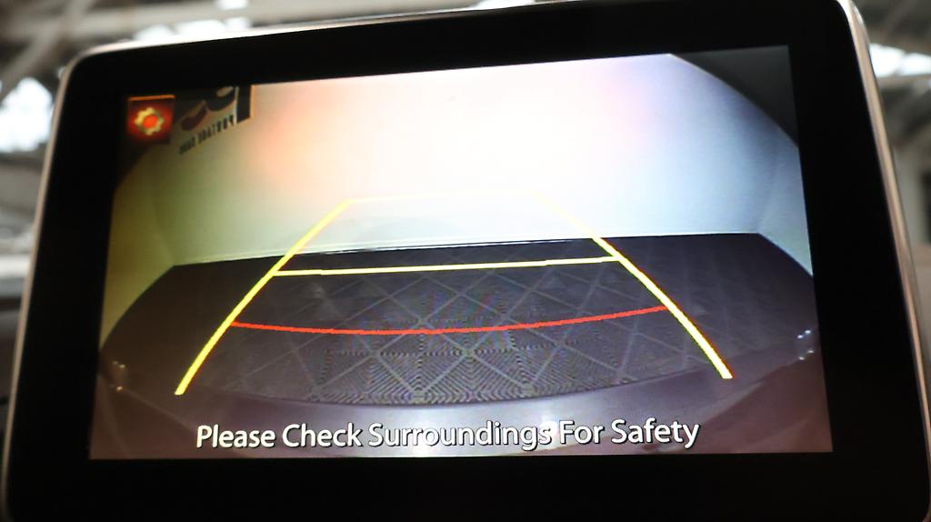 2014 Mazda Axela Sports 20S Touring image 360460