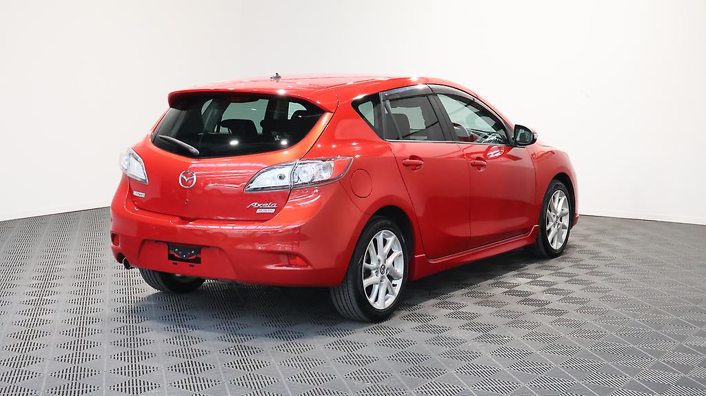 2013 Mazda Axela Sports 20S Skyactiv image 358911