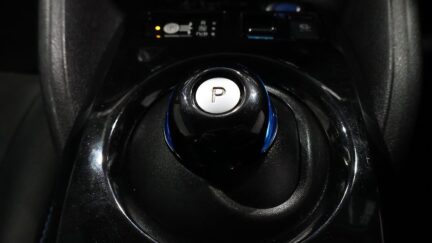 2018 Nissan Leaf X Pre-Crash and Cruise **84% SOH** image 361345